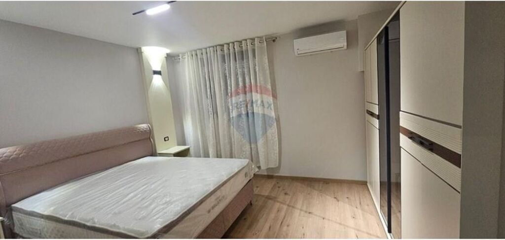 First floor of a villa for rent in Ali Dem