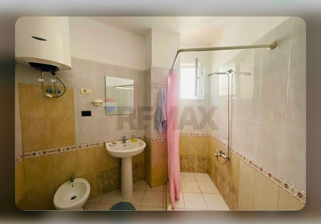 Apartament 1+1 Ish Tregu Elektrik