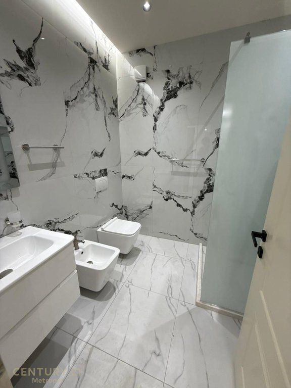 Apartament 1+1 për shitje tek Zogu i Zi, Tiranë !   235,000 €