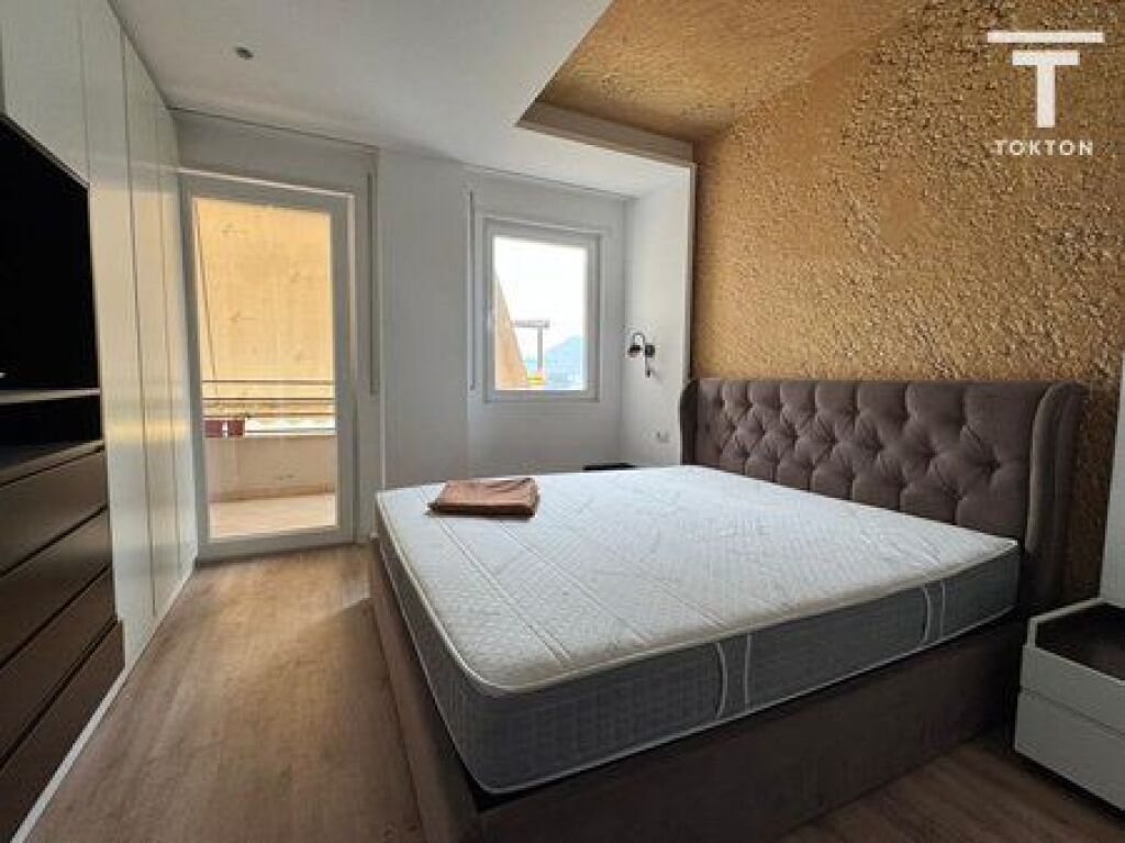 QIRA, APARTAMENT 2+1, RR: BILL KLINTON, KODRA E DIELLIT, TIRANË .
