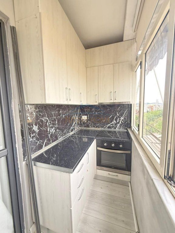 In affitto, Appartamento 2+1, Viale Giovanna d'Arco, di fronte alla Nuova Maternità