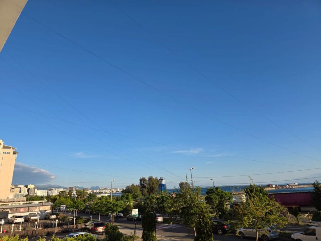 Shitet Apartament me pamje deti në Shëngjin