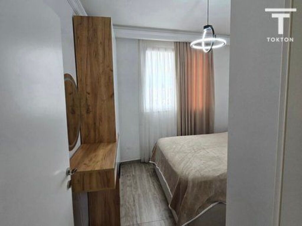 SHITET, APARTAMENT 1+1, KOMPLEKSI GOLDEN PARK 3, TIRANË