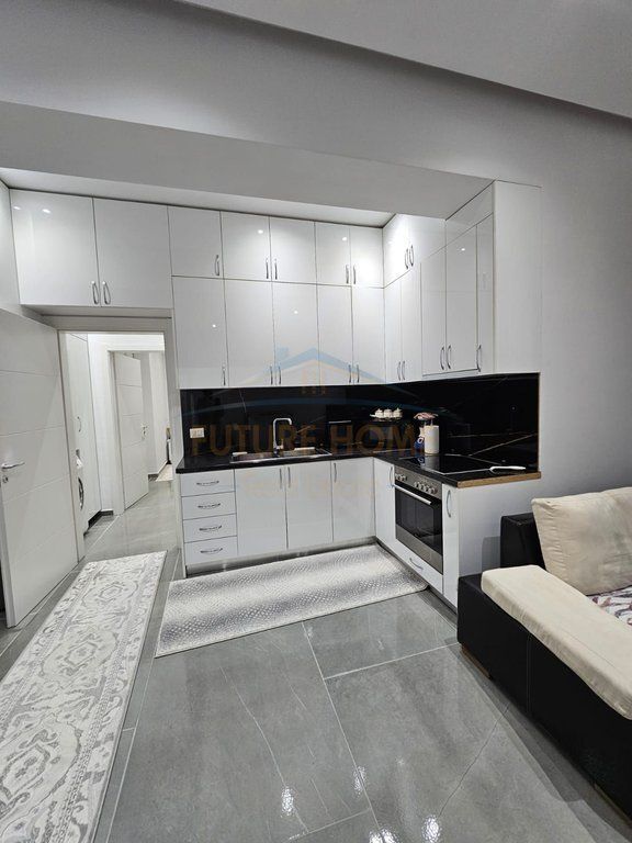 Shitet,Apartament 1+1, Selite, Tirane