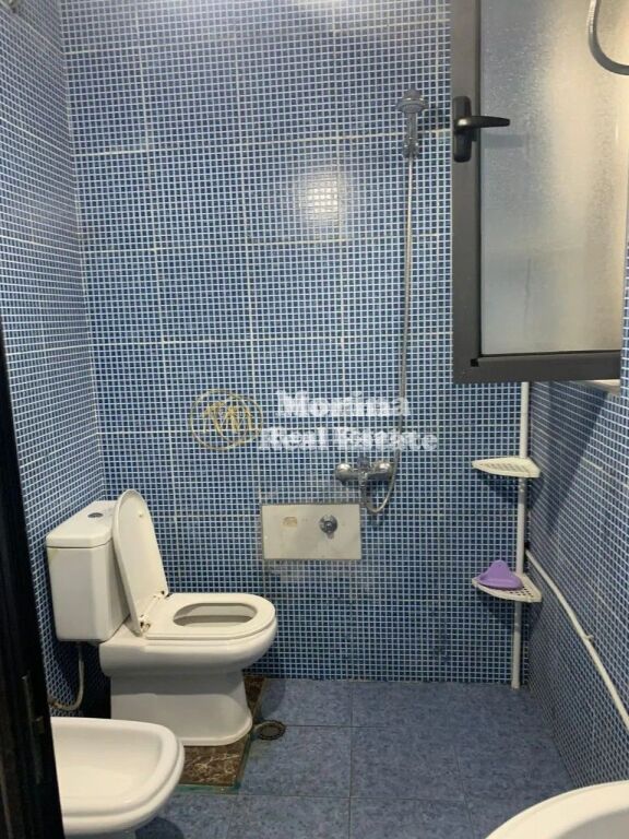 Affitto | Shtëpi private 1 + 1 | Ali Demi | 350 €/mese