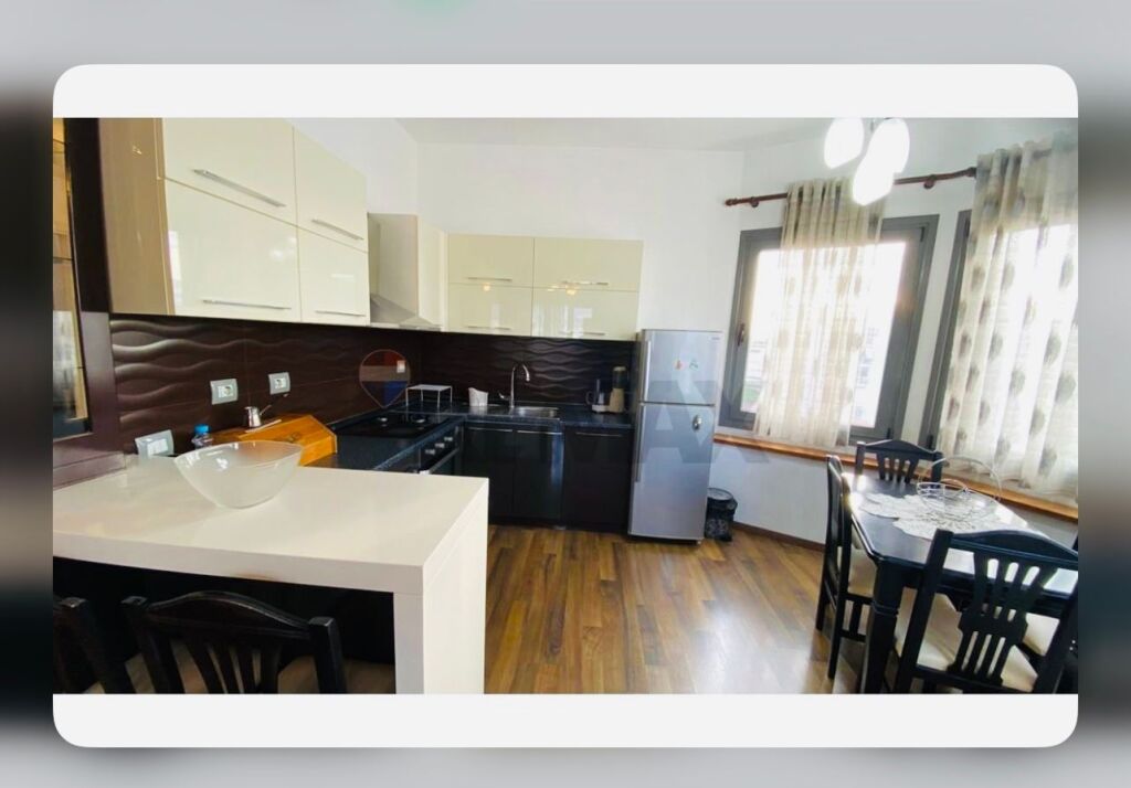 Apartament 2+1 Pazari i Ri
