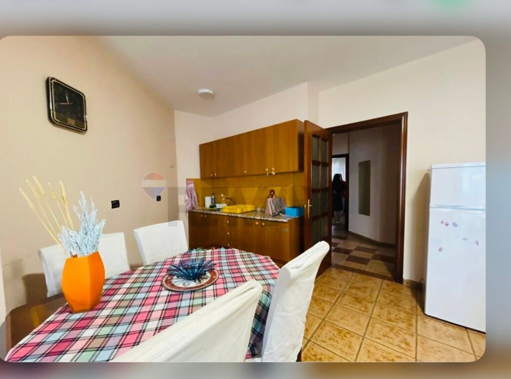 Apartament 1+1 Ish Tregu Elektrik