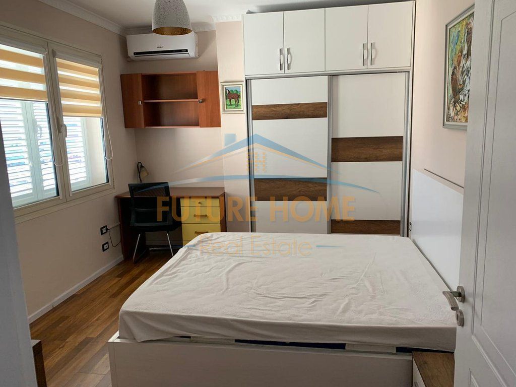 Affitto appartamento 1+1, Via Elbasani 700€