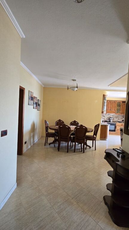 Shitet Apartament 2+1, pranë UKD,Durres