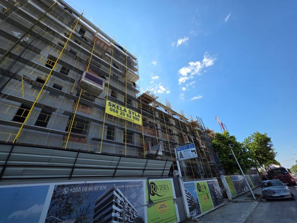 Apartament 1+1 per shitje ne Kamez