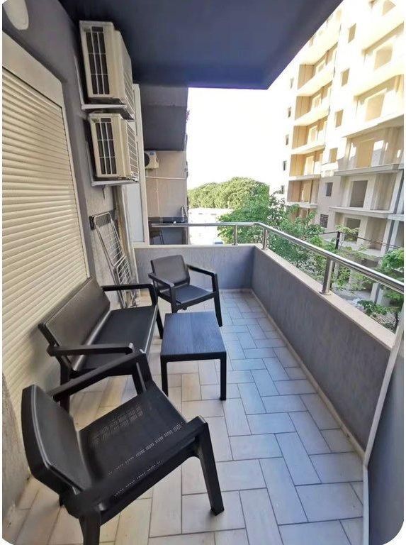 ‼️LISTIM I RI - Shitet Apartament 2+1 me Ballkon pranë Marina Bay, Vlorë 165.000€