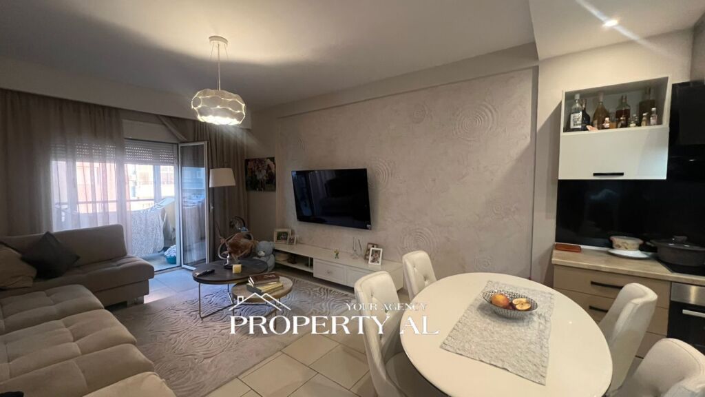 Apartament per Shitje dhe  Investim ne Vlore
