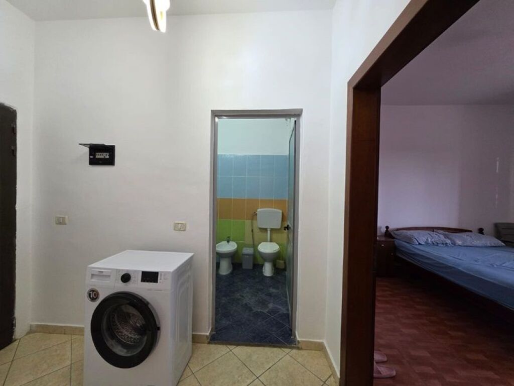 Shitet Apartament me pamje deti në Shëngjin