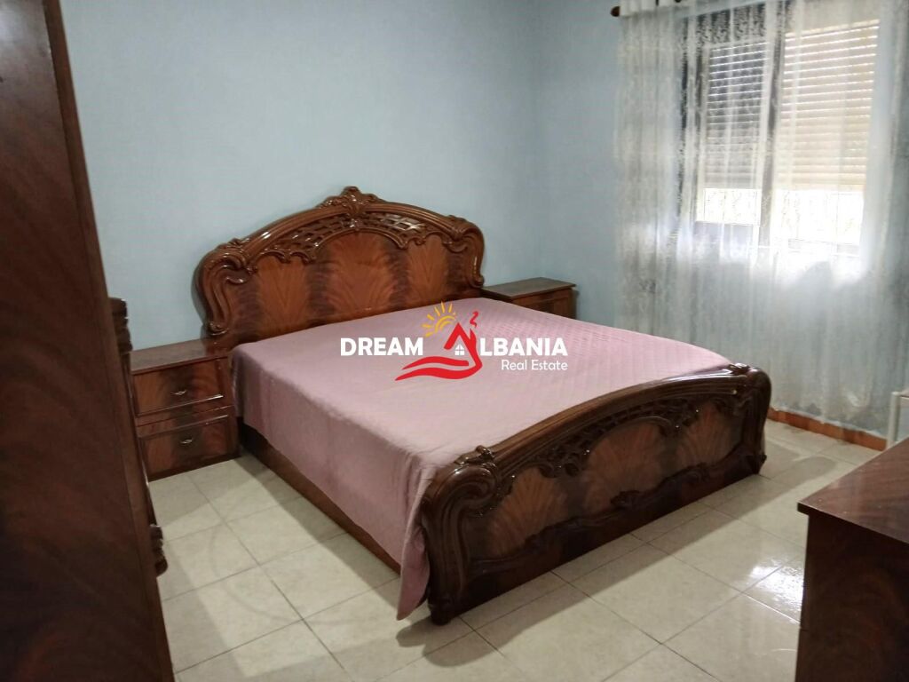 Jepet apartament 1+1 me qera ne zonen e Brrylit,prane shkolles “Niket Dardani”.(ID 4219494)