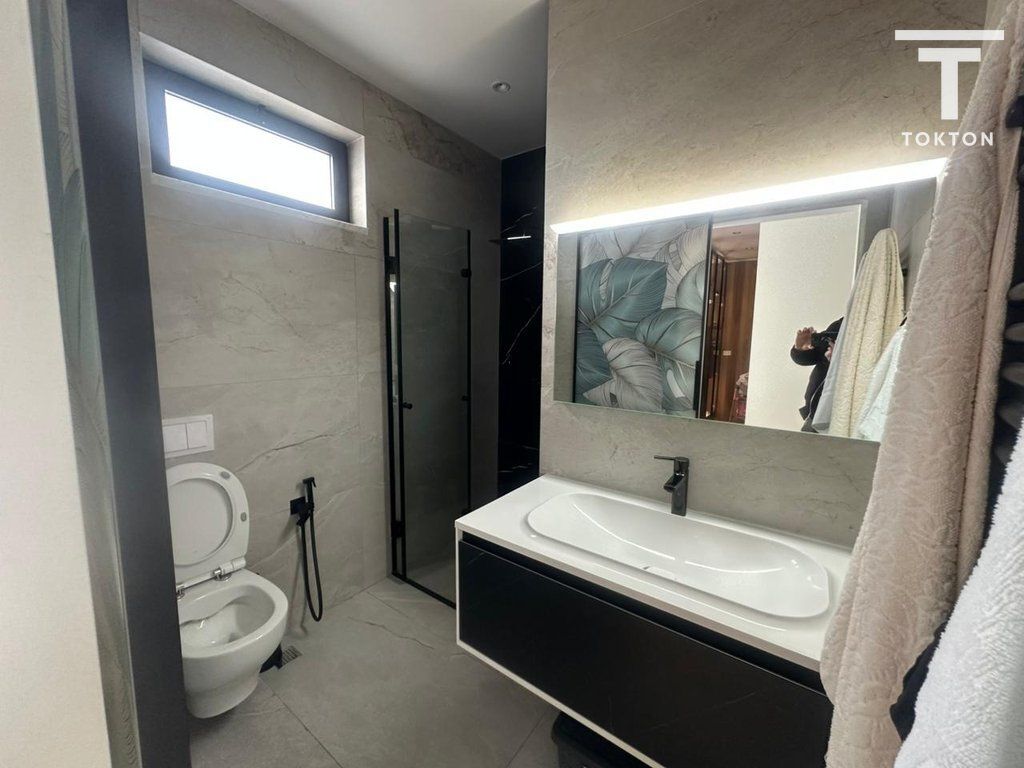SHITET, APARTAMENT 2+1+2+VERANDË, KOMPLEKSI URBAN GATE, ASTIR, TIRANË