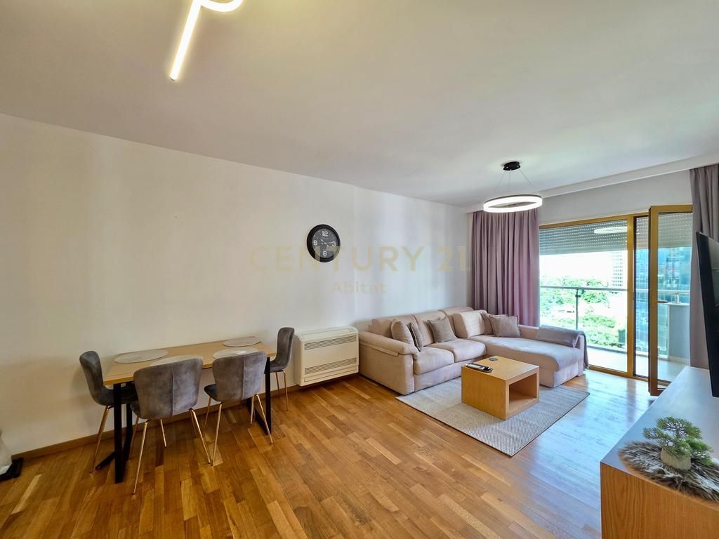 Appartamento 1+1 in affitto con vista fantastica, Torri Gemelle