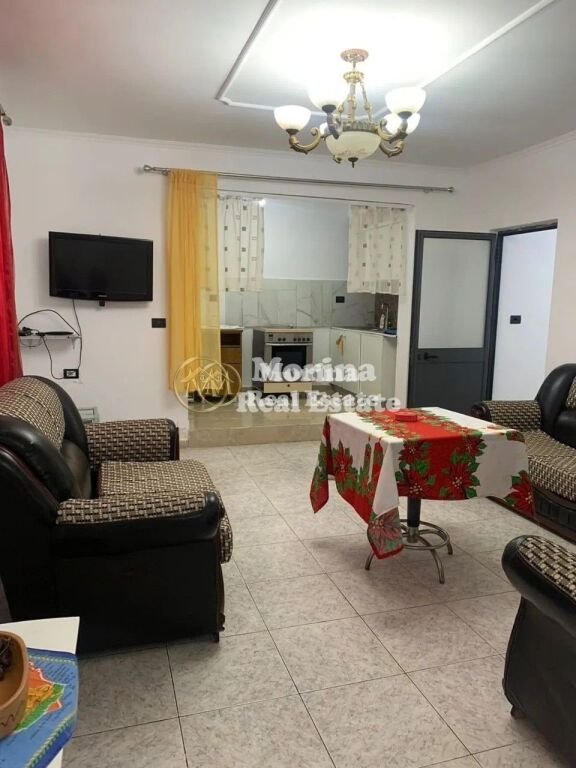 Affitto | Shtëpi private 1 + 1 | Ali Demi | 350 €/mese