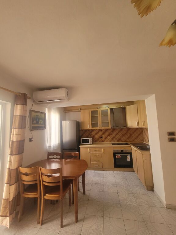 Shitet Apartamente 2+1 tek Tregu Elektrike