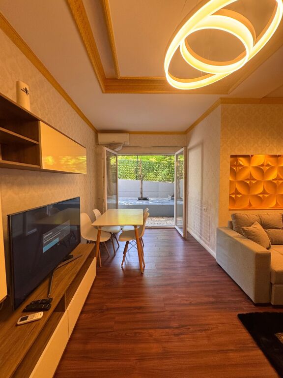 Super Apartment 2+1+veranda for rent, tel Liqeni i thate near Hotel Radisson 700 Thousand leke