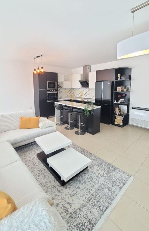 vendo appartamento 2+1+2, ex parco, Residenca Alba