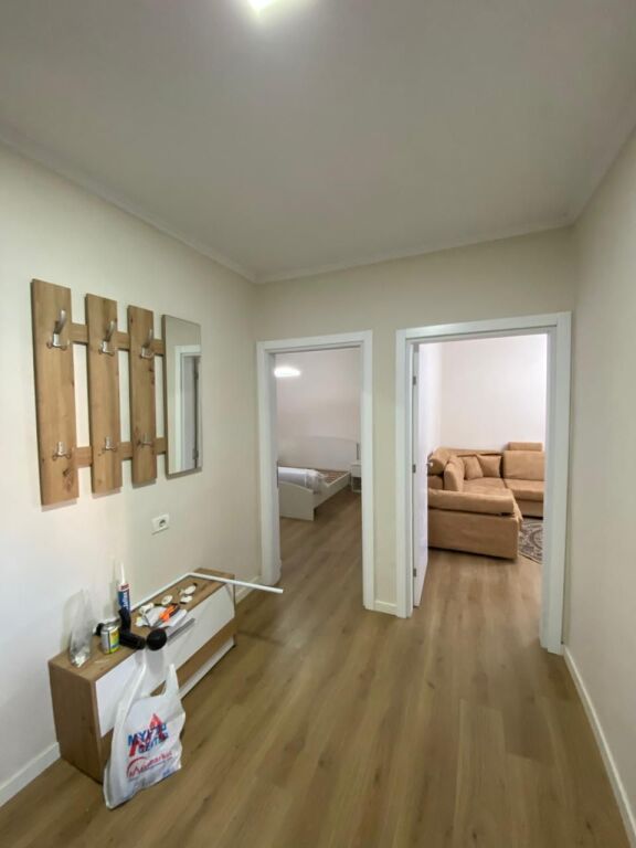 Apartament me qera - Myslym Shyri