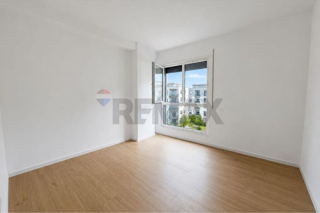 Apartament modern 2+1 për shitje në Ali Dem