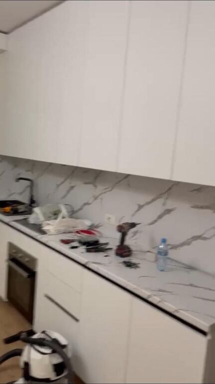 Affitto | Apartament 2 + 1 | Rruga 5 Maji | 600 €/mese