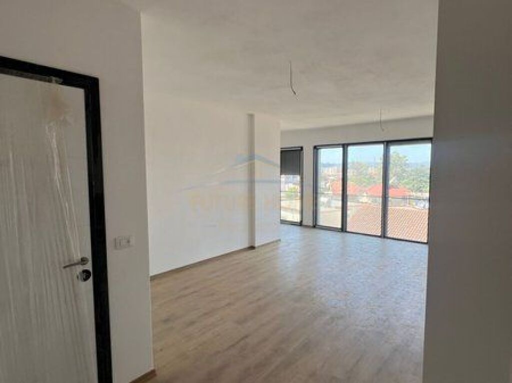 Shitet,Apartament 2+1,Don Bosko