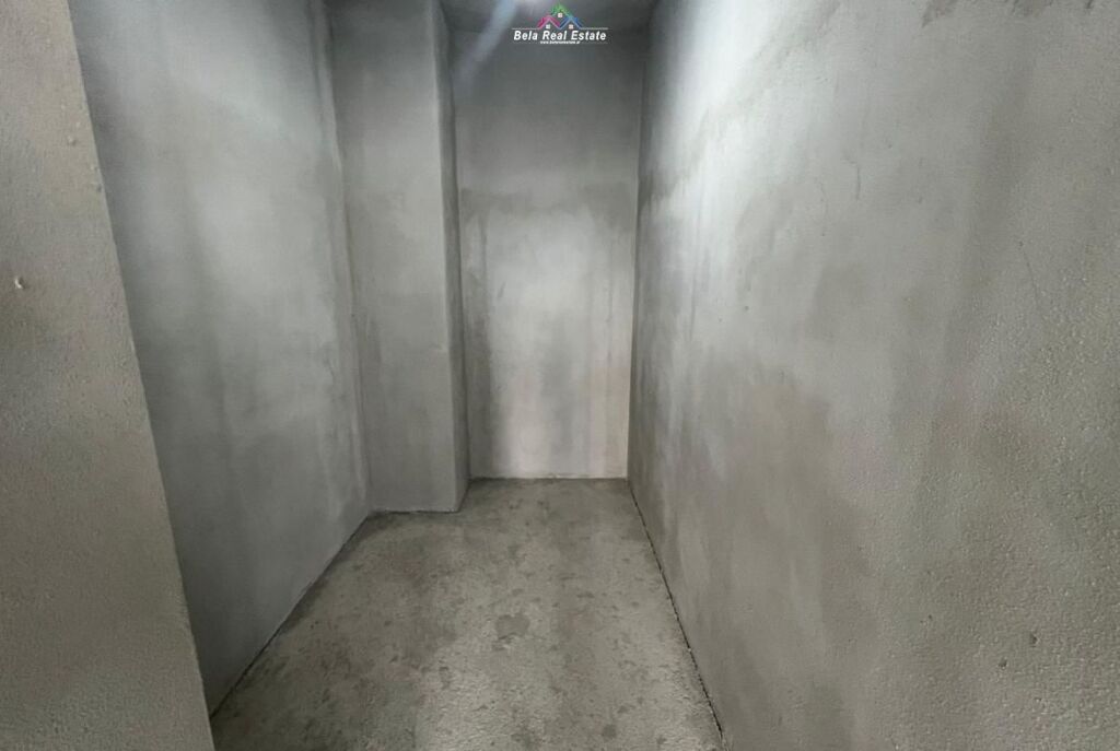 Zyre Me Qera 2+1 Ne Astir (ID BZ2967) Tirane
