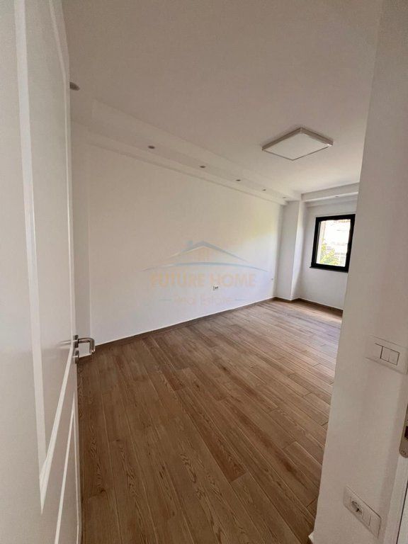 Shitet, Apartament 1+1, Rruga e Elbasanit