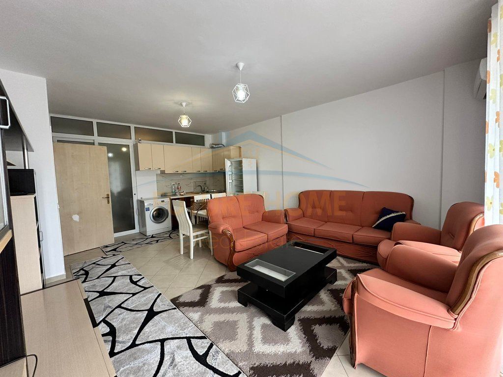 Qera, Apartament 2+1, Unaza e Re.