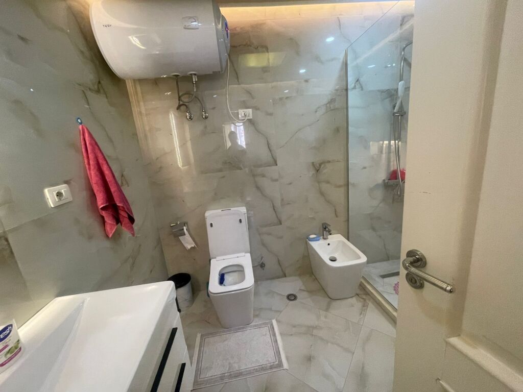 Apartament 3+1+2 për shitje në Astir !