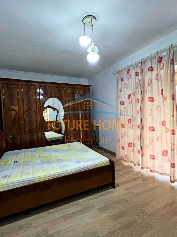 Shitet, Apartament 2+1, Rruga e Durrësit, Tiranë.