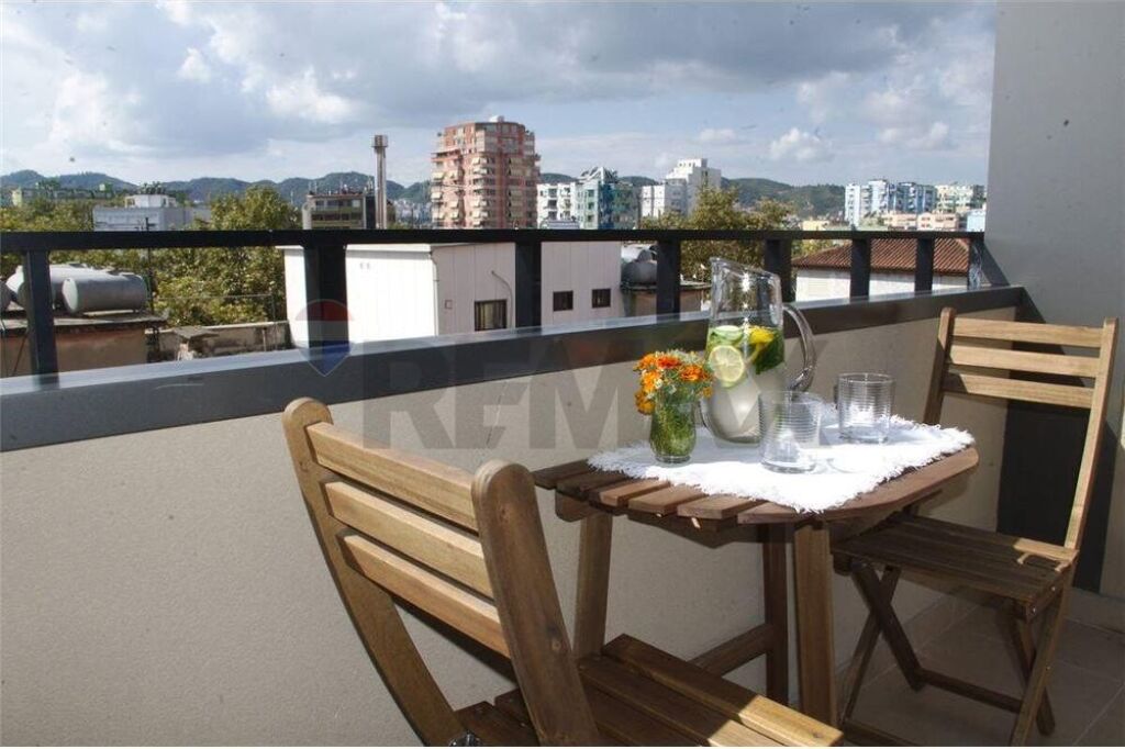 Apartament 1+1 per qira ne Myslym Shyri