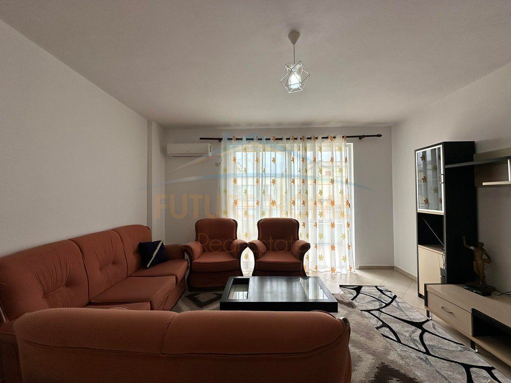 Qera, Apartament 2+1, Unaza e Re.