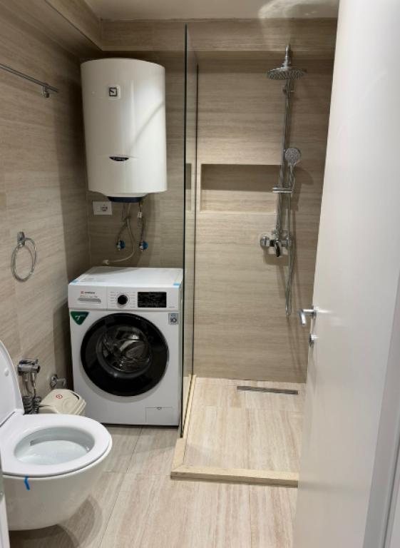 Jepet me Qera Apartament Duplex – Tek Golden Park