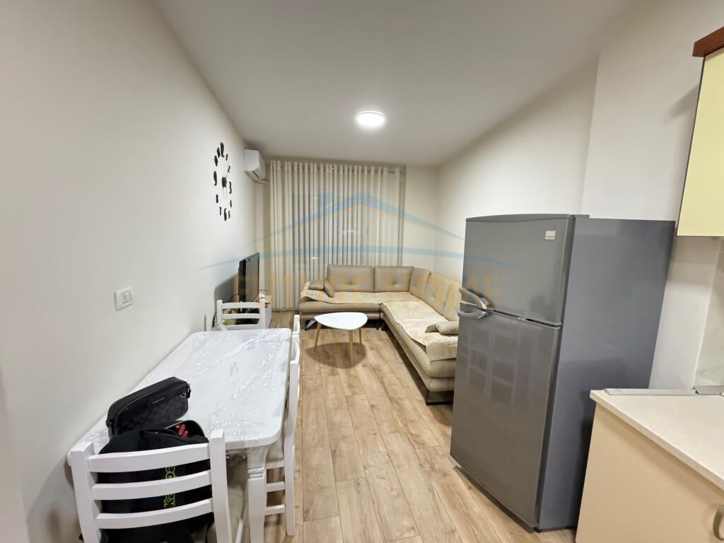Shitet Apartament 1+1, prane Well Albania Astir , Unaza e re, Tirane.