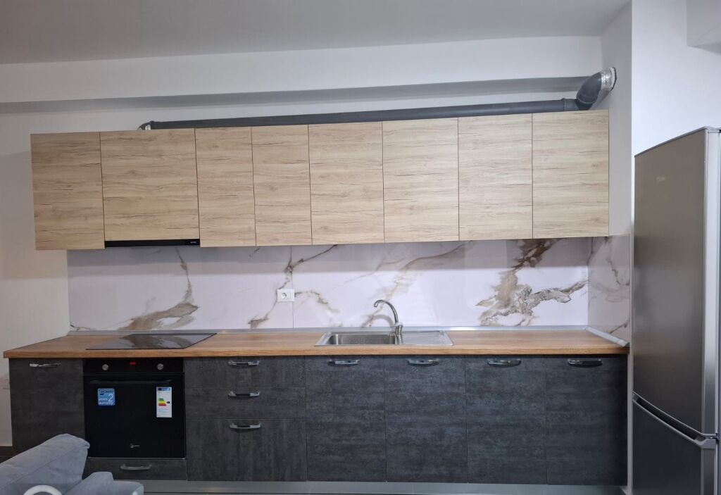 apartamente 3+1 me qira tek 5 maji