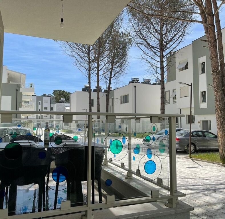 🏡 Shitet Apartament 1+1 📍 Perla Residence – Gjiri i Lalzit