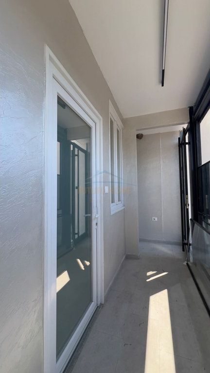 Qera, Apartament 1+1, Shkozë , Tiranë.
