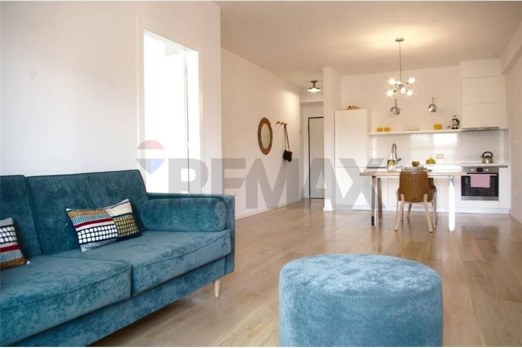 Apartament 1+1 per qira ne Myslym Shyri