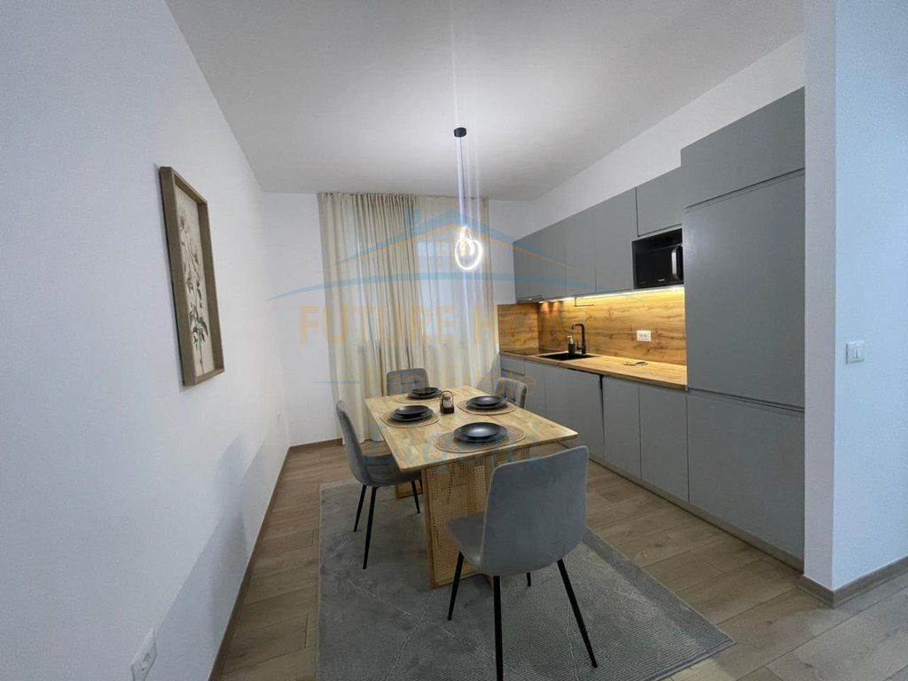 Rent, 2+1 Apartment Center, Tirana. 850 €