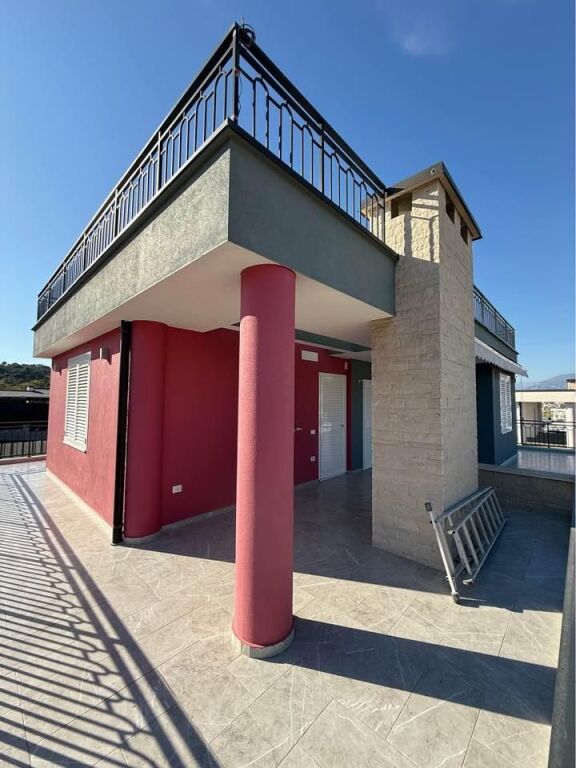 Villa (3-storey) for rent near TEG.