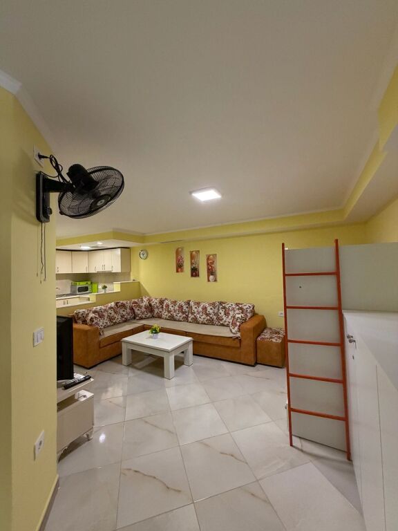 Shitet , Apartament 1+1 , Alb Adriatica , Golem