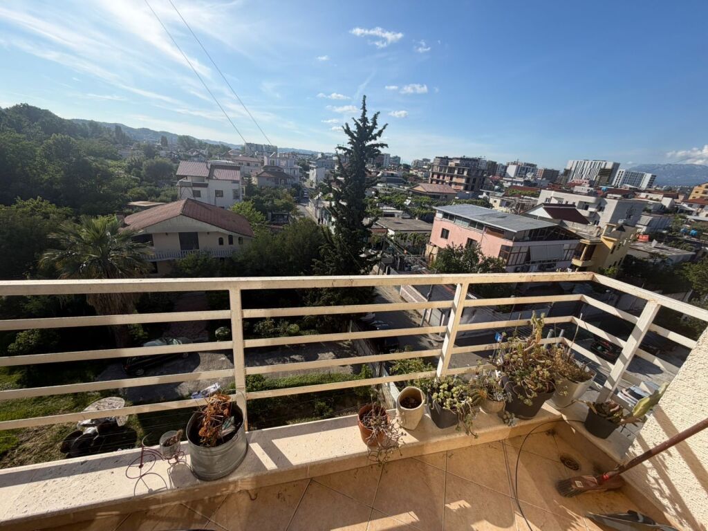 Affittasi 1+1 ASTIR 400€