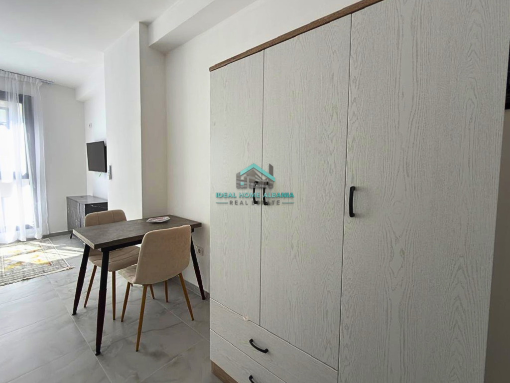 Studio for rent in Lungomare, Vlora