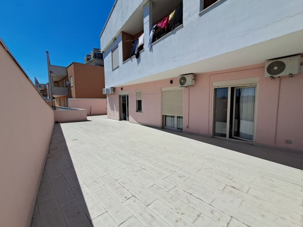 SHITET APARTAMENT 2+1 ME VERANDË 97 M² NË PLEPA
