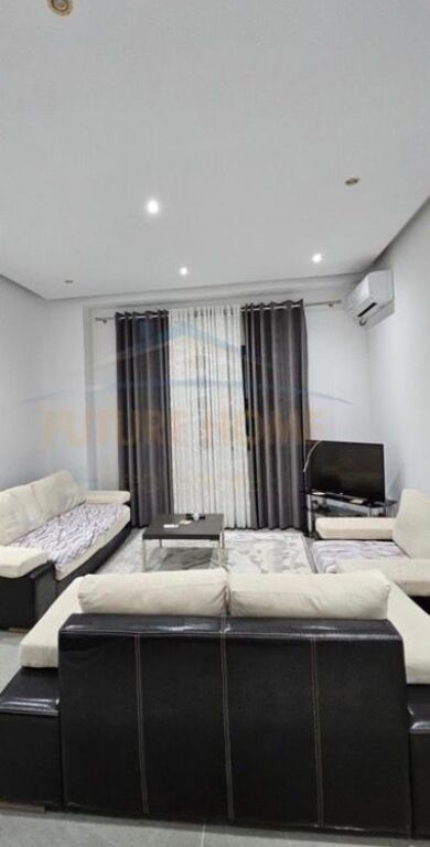 Shitet,Apartament 1+1, Selite, Tirane