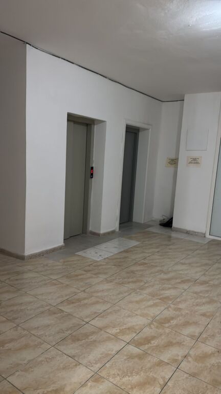 🏡 Shitet Apartament 1+1 me Pamje Deti  Golem 🌊
