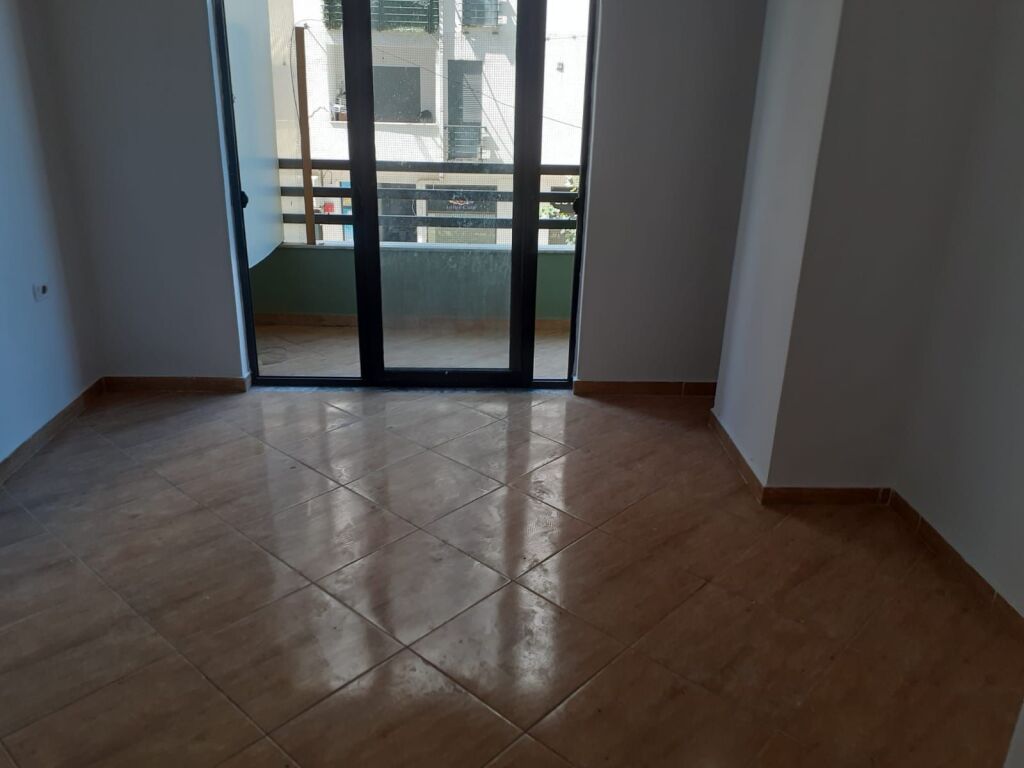 Apartment 2+1 for rent in Astir Empty !